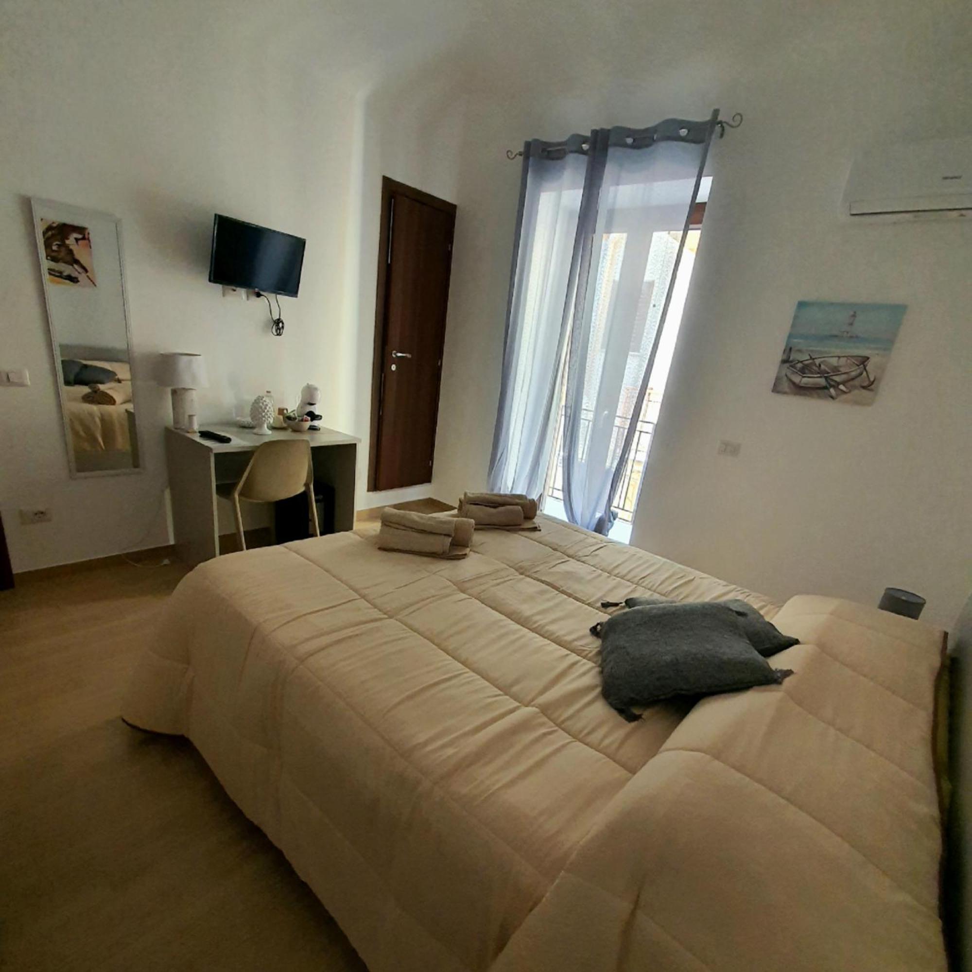 La Casa Di Serafina Santo Stefano di Camastra Esterno foto