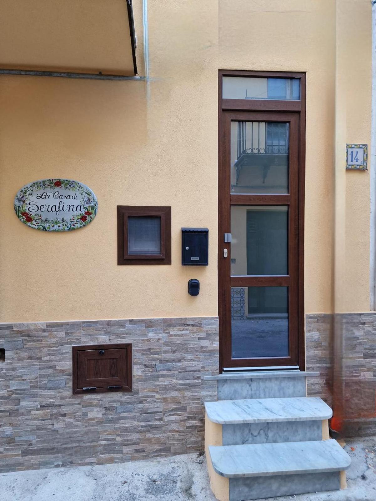La Casa Di Serafina Santo Stefano di Camastra Esterno foto